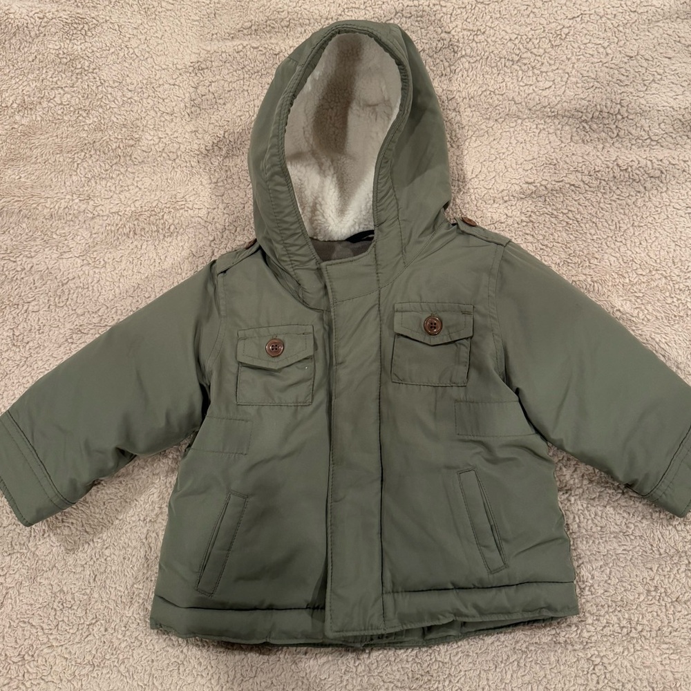 Baby gap puffer jacket 6-12 months